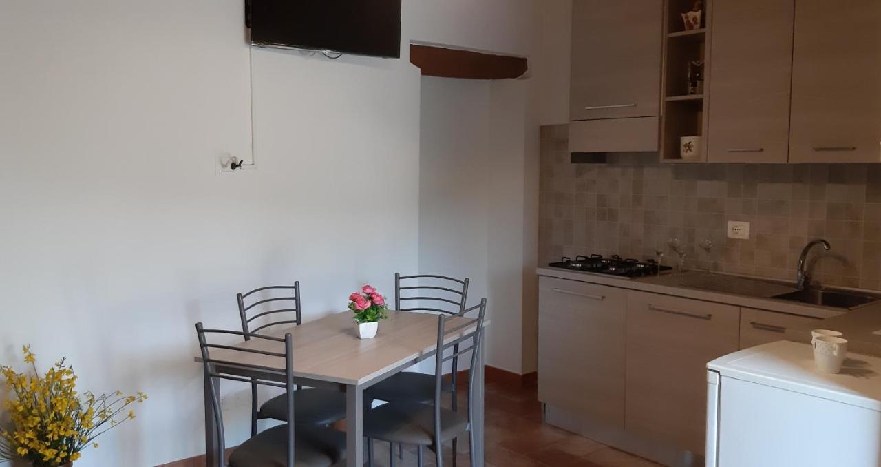 Appartamenti Di Luca&Sara Le Piazze Ngoại thất bức ảnh