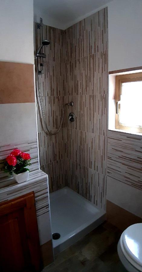 Appartamenti Di Luca&Sara Le Piazze Ngoại thất bức ảnh
